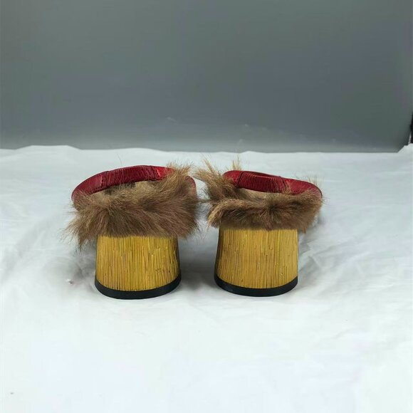 Gucci Red Leather Fur-Lined Women's Shoes 💯 authentic. - Picture 3 of 9